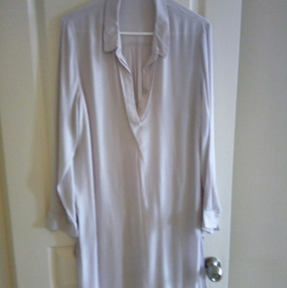 Blouse - Picture 2 of 2